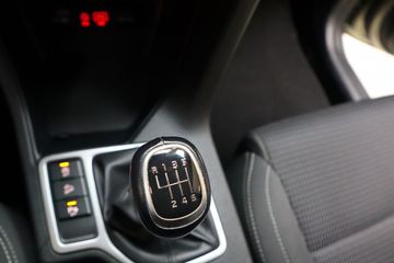 Voertuigafbeelding 13