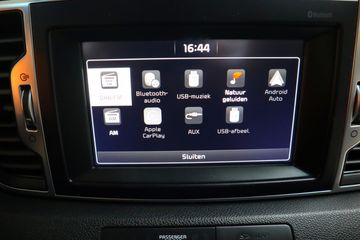 Voertuigafbeelding 6