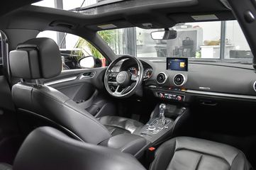 Voertuigafbeelding 7