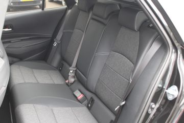 Voertuigafbeelding 13