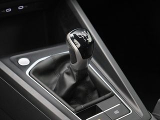 Voertuigafbeelding 32