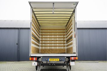 Voertuigafbeelding 8