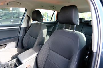 Voertuigafbeelding 24