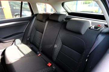 Voertuigafbeelding 25