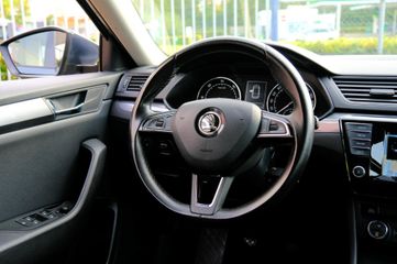 Voertuigafbeelding 5