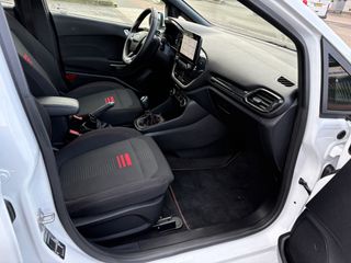 Voertuigafbeelding 13