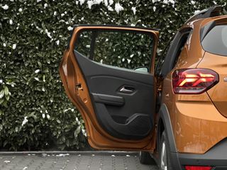 Voertuigafbeelding 38