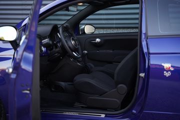 Voertuigafbeelding 24