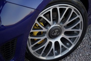 Voertuigafbeelding 8