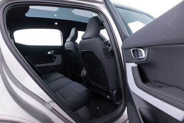 Voertuigafbeelding 8