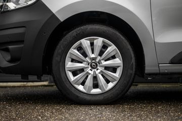 Voertuigafbeelding 8