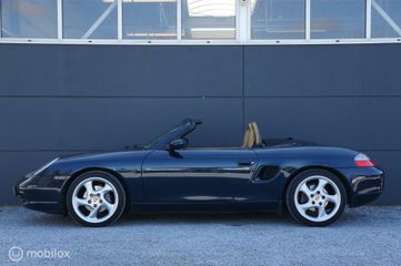 Voertuigafbeelding 3