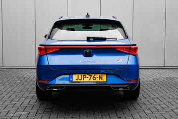 Voertuigafbeelding 3