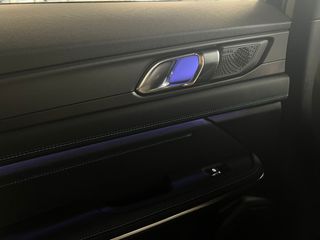 Voertuigafbeelding 30