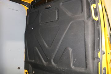 Voertuigafbeelding 16