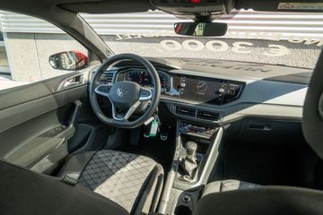 Voertuigafbeelding 24