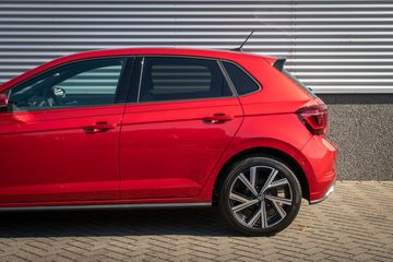 Voertuigafbeelding 7