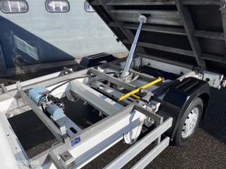 Voertuigafbeelding 5