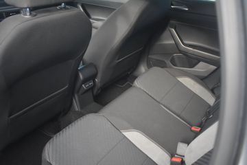 Voertuigafbeelding 18