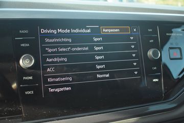 Voertuigafbeelding 38