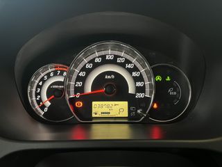 Voertuigafbeelding 12