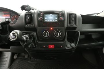 Voertuigafbeelding 10