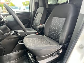 Voertuigafbeelding 28