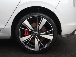 Voertuigafbeelding 36