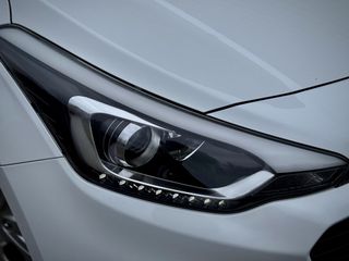 Voertuigafbeelding 33