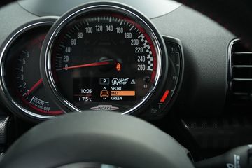 Voertuigafbeelding 7