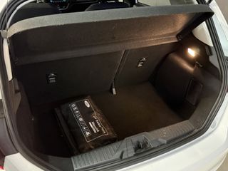 Voertuigafbeelding 11