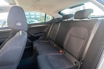 Voertuigafbeelding 35