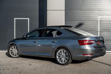 Voertuigafbeelding 7