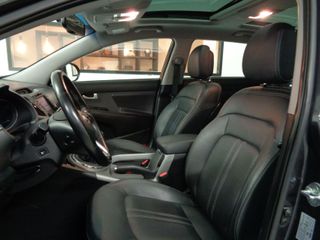 Voertuigafbeelding 8