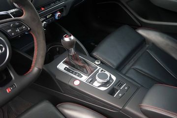 Voertuigafbeelding 37