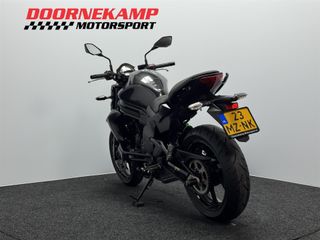 Voertuigafbeelding 11