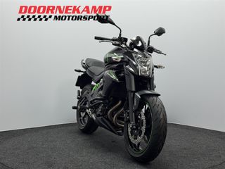 Voertuigafbeelding 3