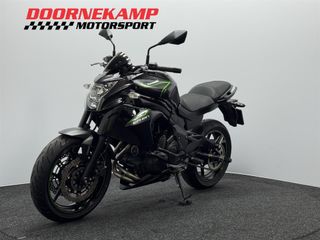 Voertuigafbeelding 6