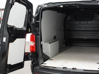 Voertuigafbeelding 31