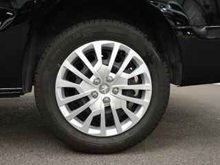 Voertuigafbeelding 5