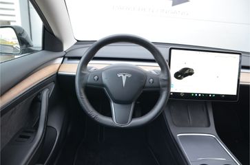 Voertuigafbeelding 13