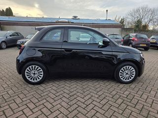 Voertuigafbeelding 3