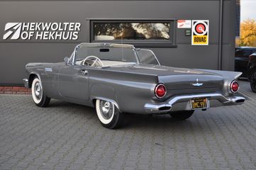 Voertuigafbeelding 4