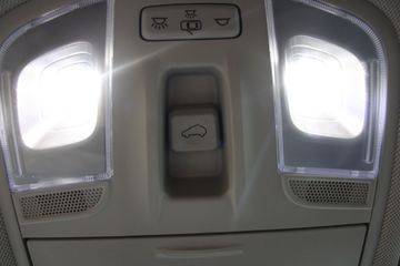 Voertuigafbeelding 32