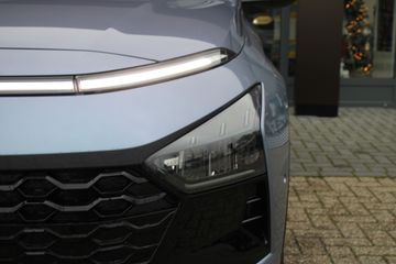 Voertuigafbeelding 12