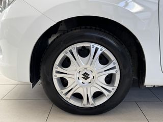 Voertuigafbeelding 17