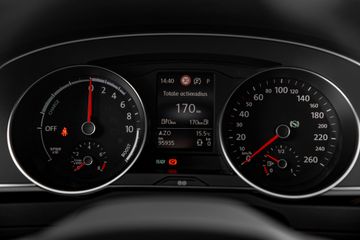 Voertuigafbeelding 6