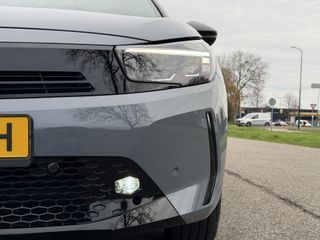 Voertuigafbeelding 8