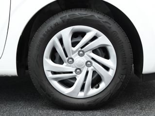 Voertuigafbeelding 5