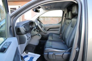 Voertuigafbeelding 2